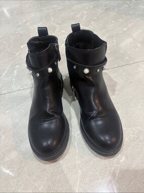 Marc Fisher Black Pearl-Accent Kids Ankle Boots